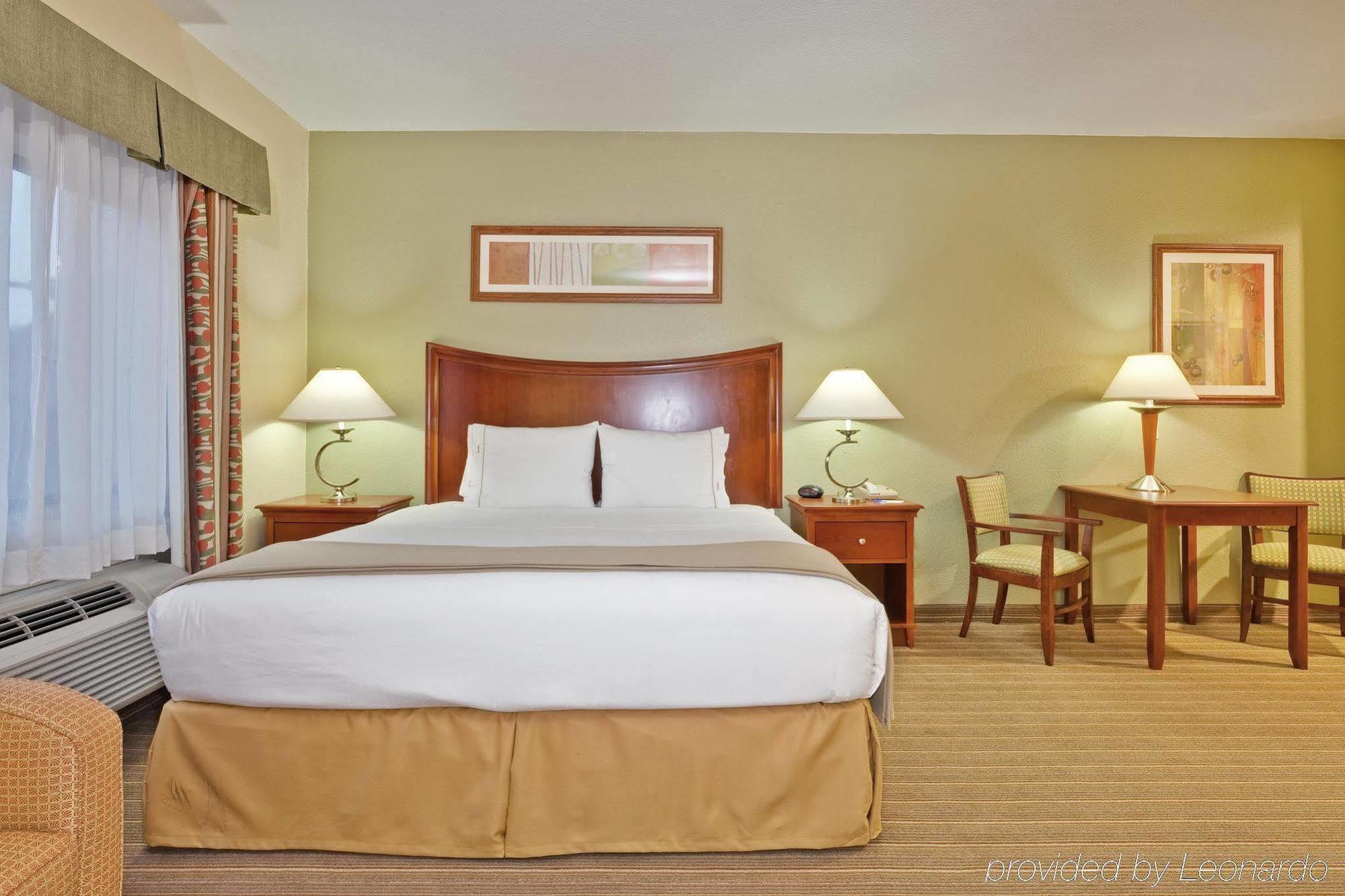 Holiday Inn Express Winfield - Teays Valley Hurricane Exteriör bild