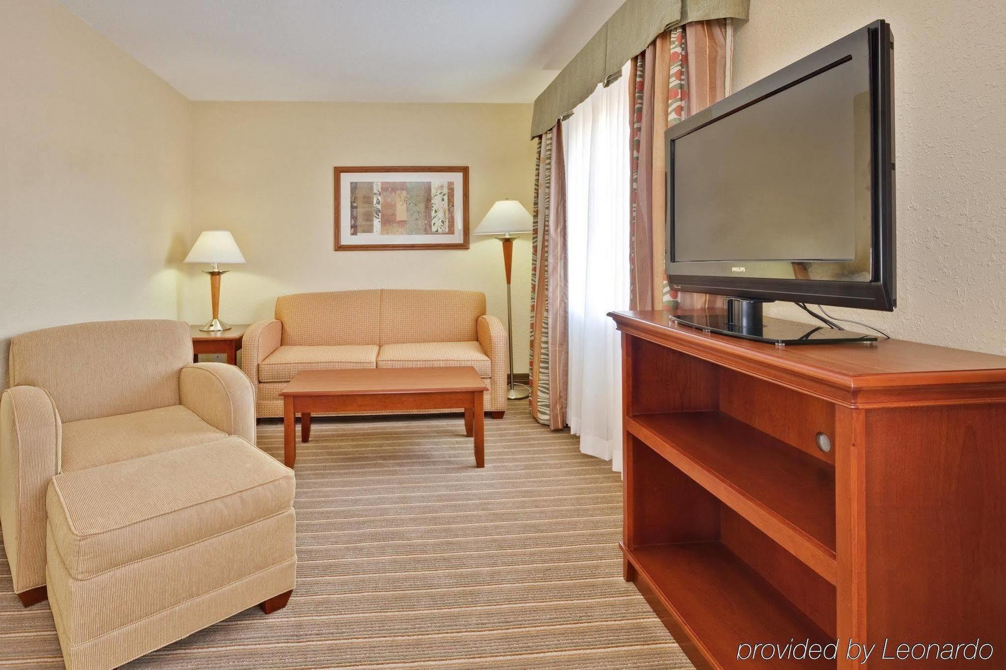 Holiday Inn Express Winfield - Teays Valley Hurricane Rum bild