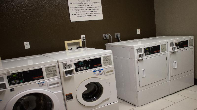 Holiday Inn Express Winfield - Teays Valley Hurricane Exteriör bild