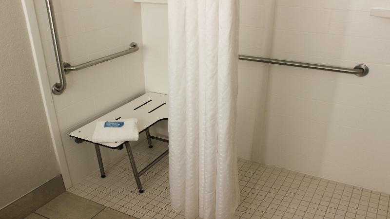 Holiday Inn Express Winfield - Teays Valley Hurricane Exteriör bild